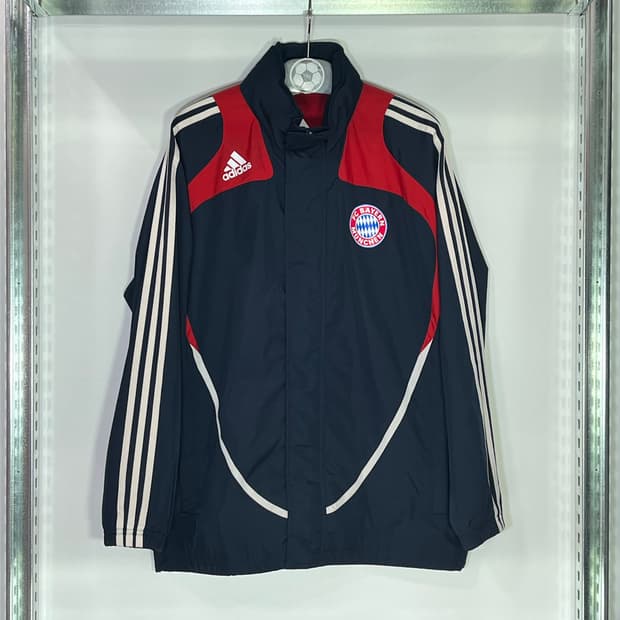 아디다스 FC 바이에른 뮌헨 우븐 자켓