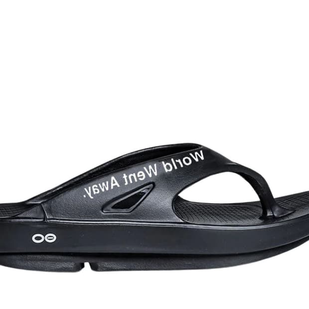 우포스 솔로이스트 플립 플랍 쪼리 슬리퍼
