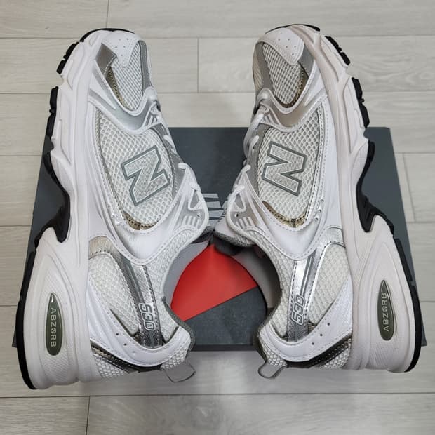 (270)뉴발란스 530 화이트 실버[대전 직거래도 가능]