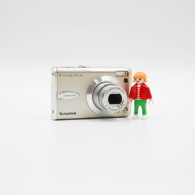 Fujifilm FinePix F30 (후지필름 파인픽스 F30)