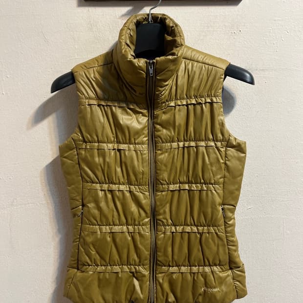 파타고니아 인슐레이션 다운 베스트 