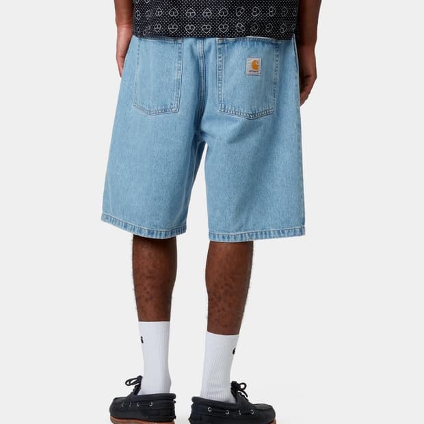 칼하트wip brandon short S size