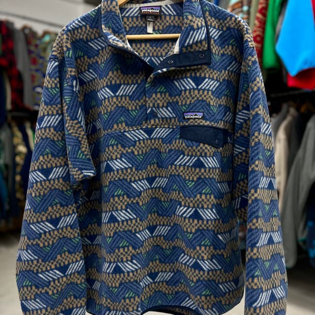 Synchilla Snap-T  Classic Navy 아즈텍 