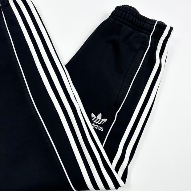 아디다스 트레포일 삼선 블랙 조거팬츠 (S 여성추천)