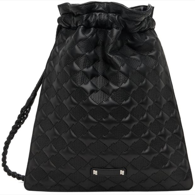 아더에러 테닛 플랫 토트백 느와르 블랙 퀼팅 카드지갑키체인포함 브레이드