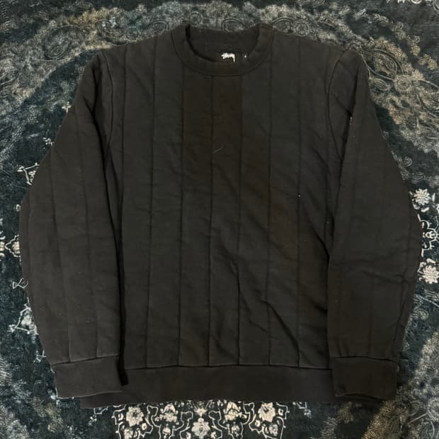 스투시 퀼팅 맨투맨