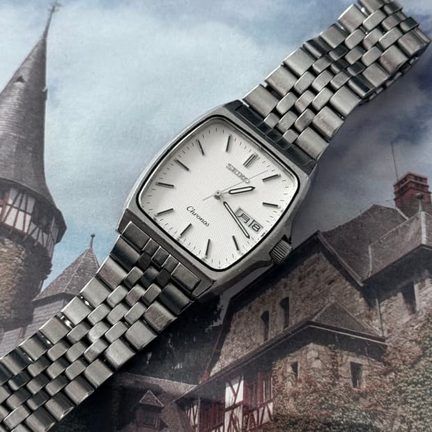 세이코 Seiko 쿼츠 스퀘어 크로노스