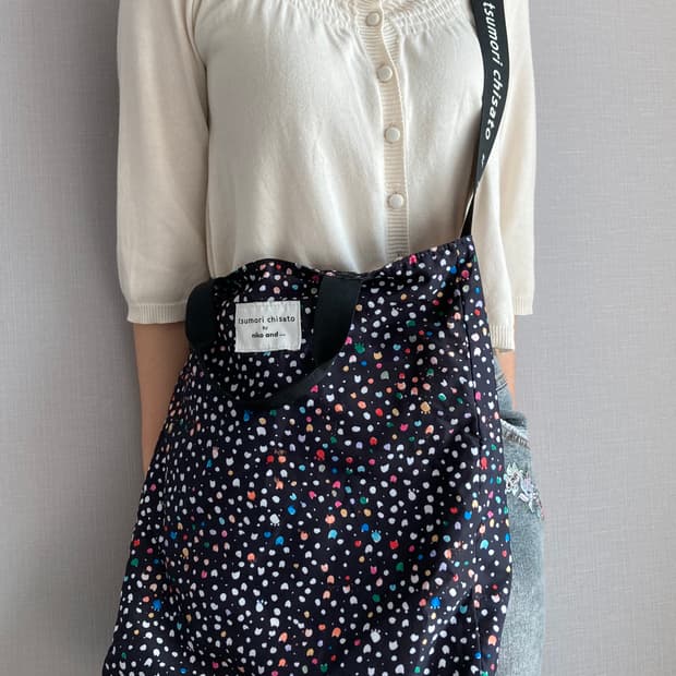 츠모리치사토 도트 멀티컬러 투웨이 토트백