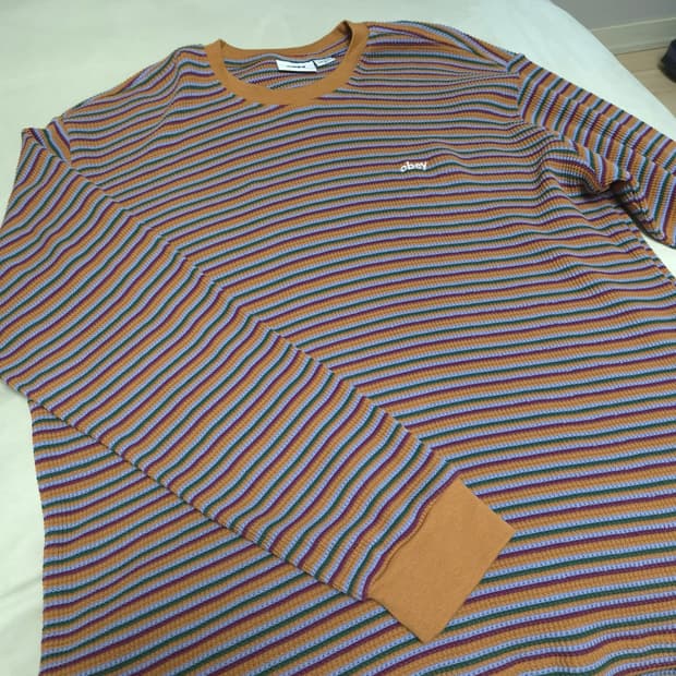 OBEY 스트라이프 써멀 롱슬리브 XL 판매합니다.