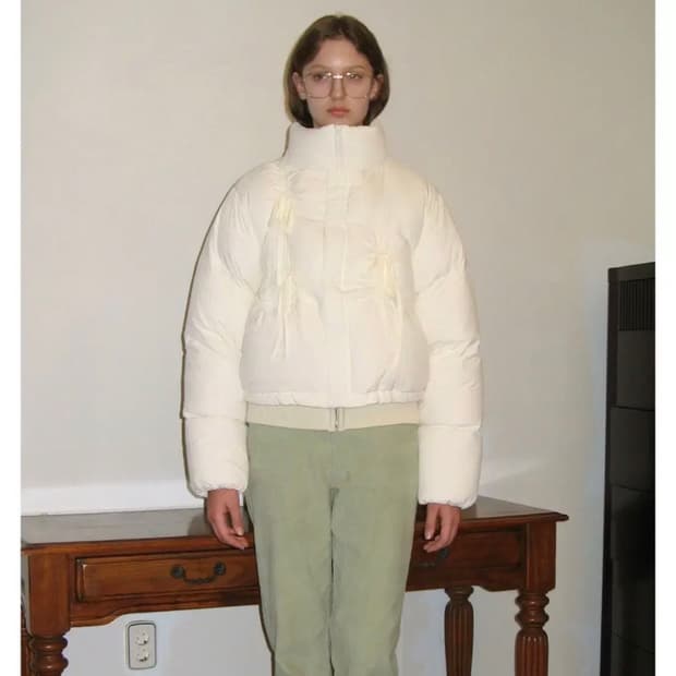 시눈 리본 디테일 패딩