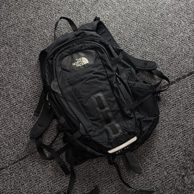 노스페이스 핫샷 고프코어 테크니컬 백팩 3419