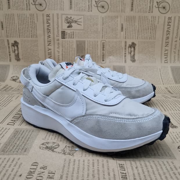 나이키 와플데뷰 여성운동화230