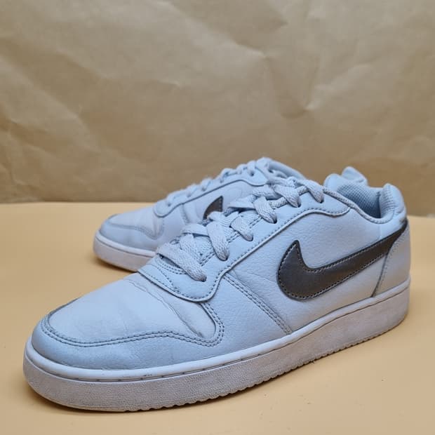 나이키 에버논 로우 스니커즈250