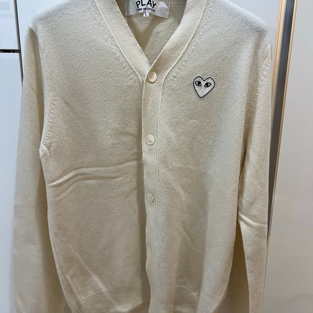 꼼데가르송 아이보리가디건 L