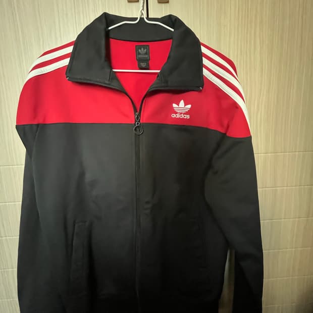 아디다스 조지아 트랙탑 져지 100사이즈