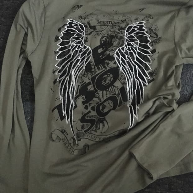 MKR wings sleeve