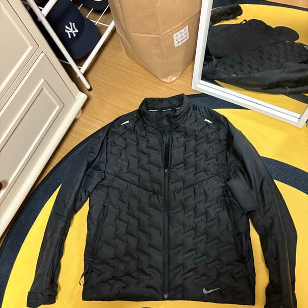 나이키 써마핏 adv 경량패딩