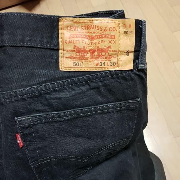 33인치 / 리바이스 501 /유럽 북미용 블랙진/1토-달401