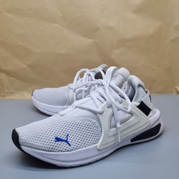 푸마 엔조 런닝화 245