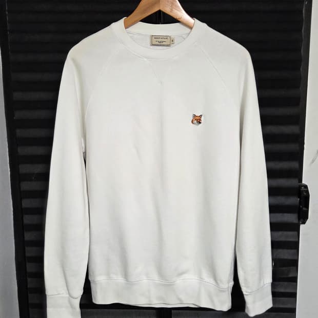 (정품) [메종키츠네] 폭스 헤드 패치 클래식 맨투맨 | 00136