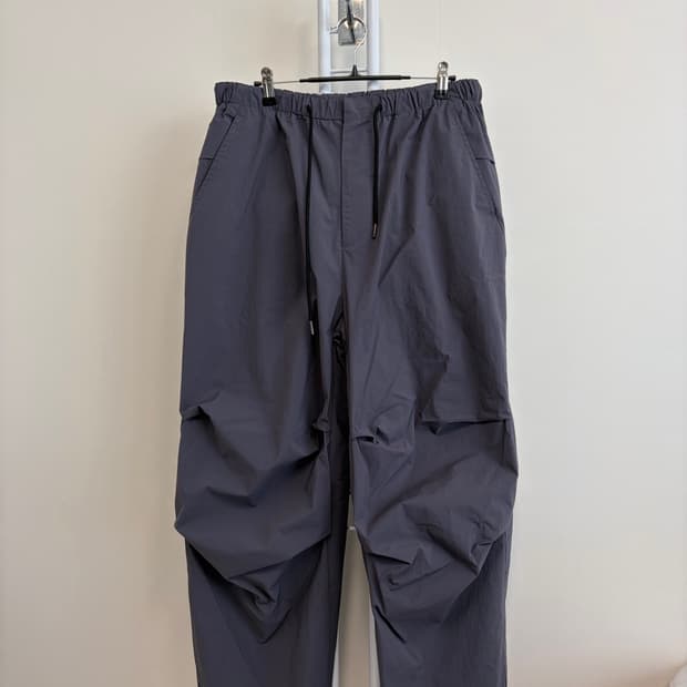 해칭룸 스노우 오버 팬츠 퍼플