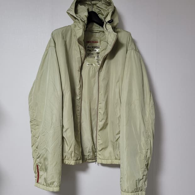 Prada sports 08ss packable jacket