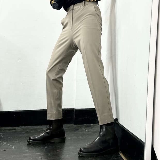 솔리드옴므 22SS 폴리쉘 트라우저