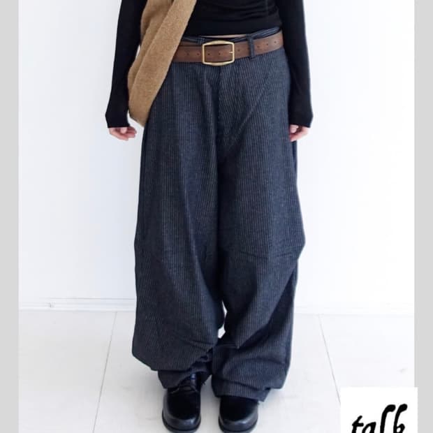 (구해요)샵페어리 stripe thick pintuck pants