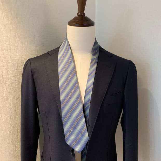 입생로랑(YSL) 명품 슬림 내로우넥타이 A+등급 7.7cm