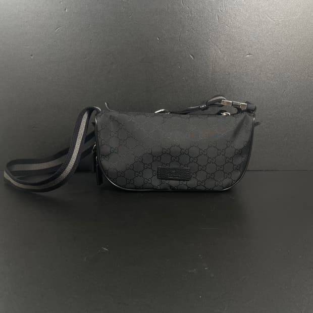 GUCCI 구찌 GG 패브릭 바이크 밸트백 한국 명품 감정원 정품인증