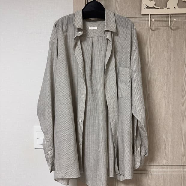 코모리 24ss 스트라이프 셔츠