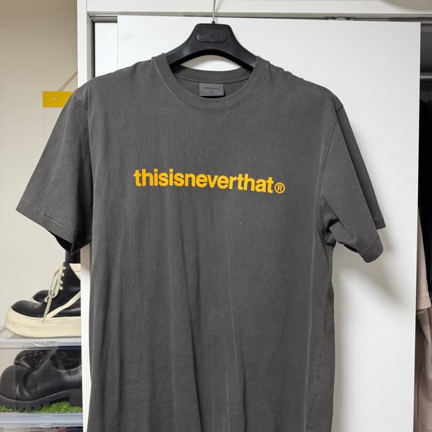 디스이즈네버댓 제주 플래그쉽 한정 반팔 L사이즈