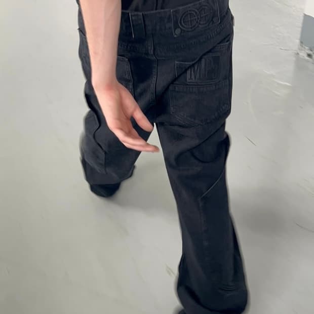 플라스틱프로덕트 MPa CALF POCKET PANTS (블랙)