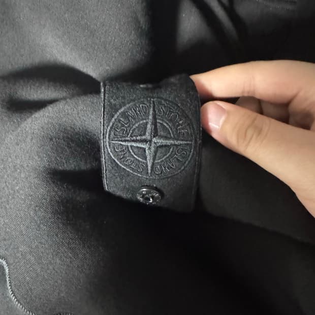 [L, 105] 스톤아일랜드 25fw 고스트피스 울 플리스 집업 새상품