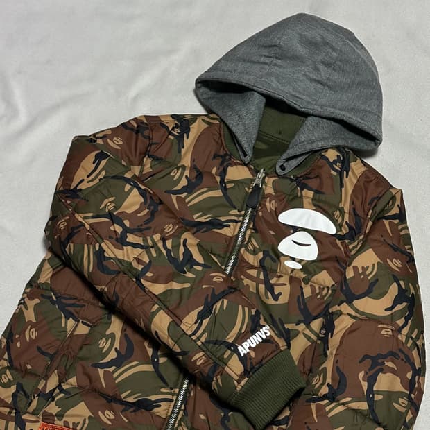 2XL 에이프 여성용 리버시블 카모 다운 패딩