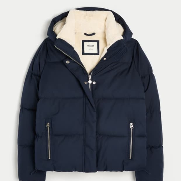 홀리스터 네이비 푸퍼 xs사이즈