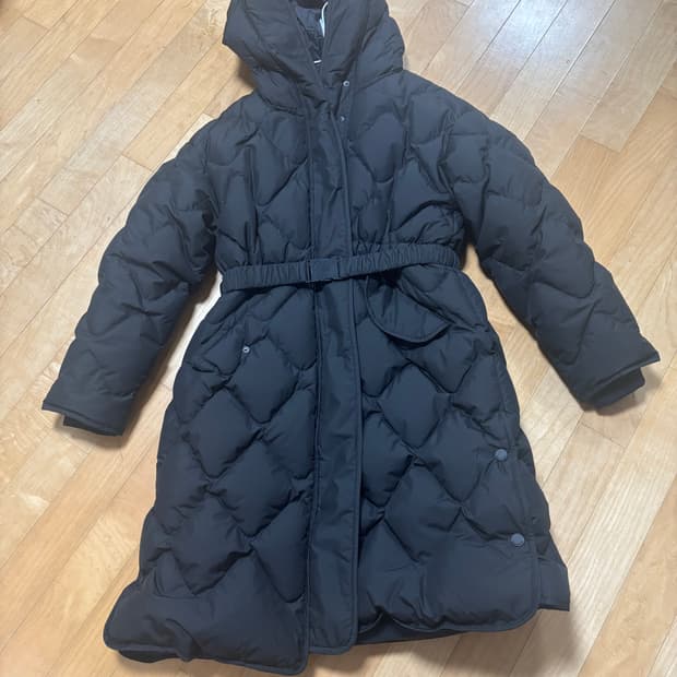 코오롱 스포츠tvjdw24512 벨티드 경량패딩 s사이즈