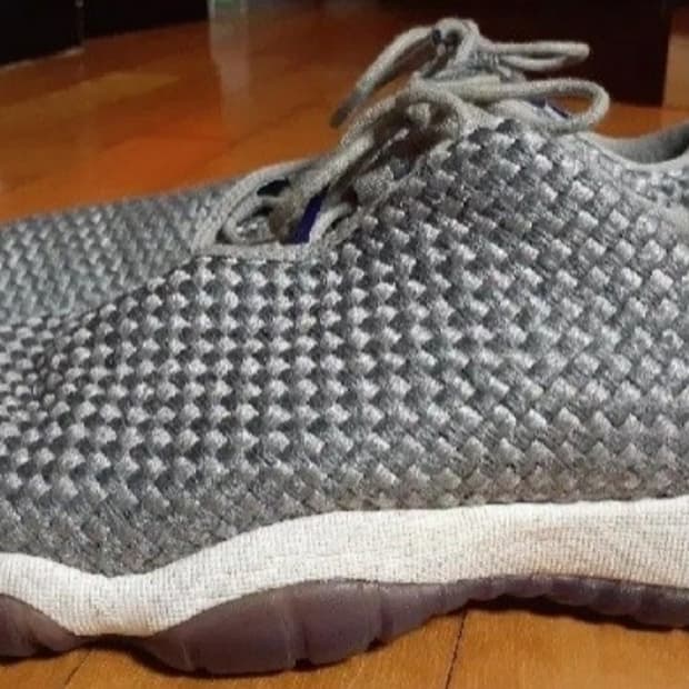 나이키 에어 조던 퓨쳐 로우 울프 그레이 250