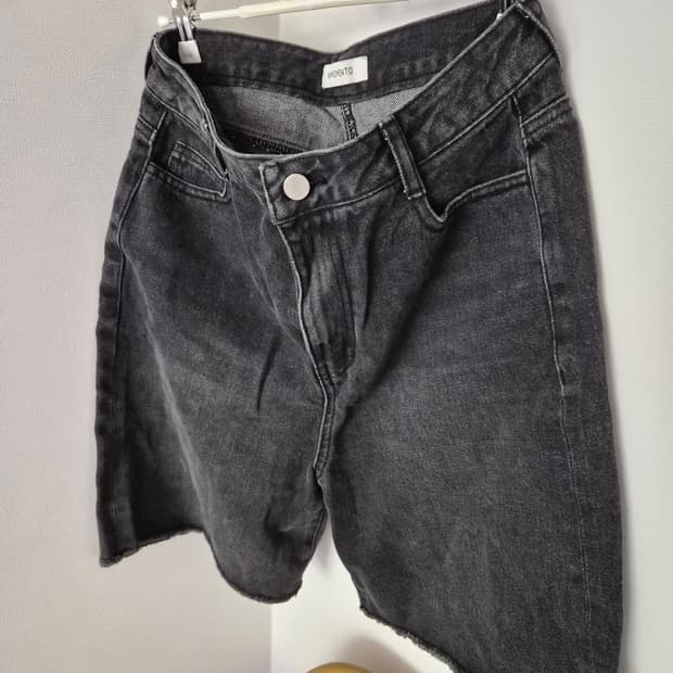 아모멘토 여성 버뮤다 팬츠