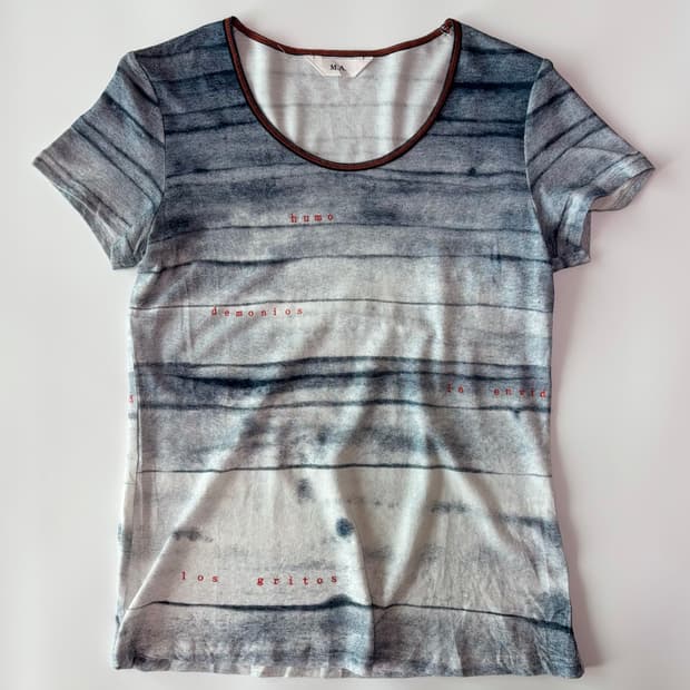 "Humo y Demonios" 다잉 아카이브 슬림핏 티셔츠