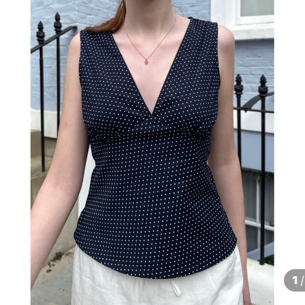 브랜디멜빌 라파엘라 폴카도트 민소매티 네이비