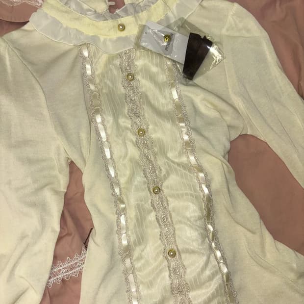 엑시즈팜 히메갸루 로리타 레이스 아이보리 블라우스