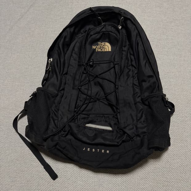 노스페이스 제스터 블랙 백팩