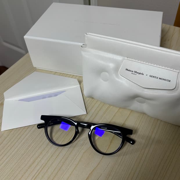 젠틀몬스터x마르지엘라 MM009S