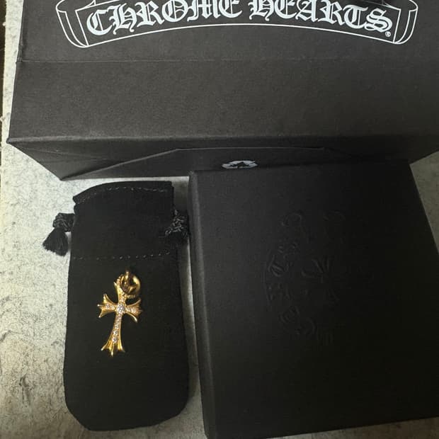 크롬하츠 타이니 펜던트 22k 풀파베