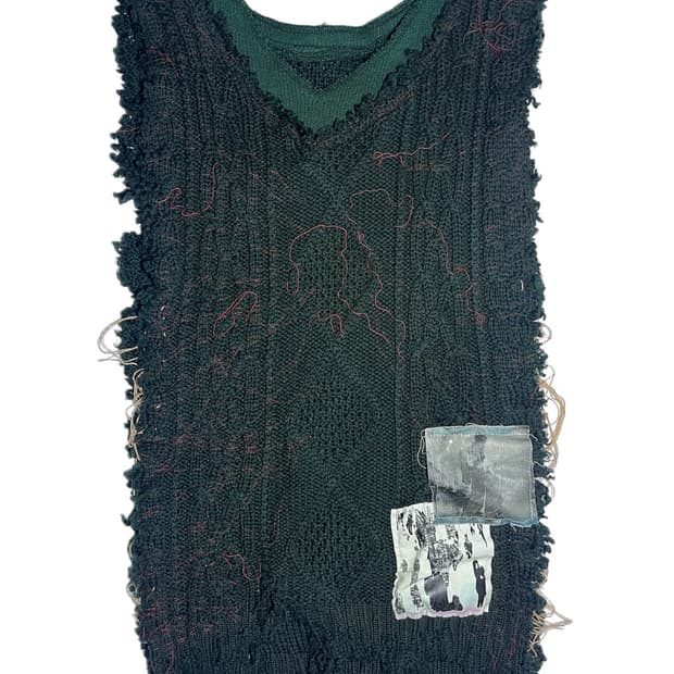 [OS] 빈티지 아카이브 바디 스트럭쳐 컷 아웃 니트 베스트