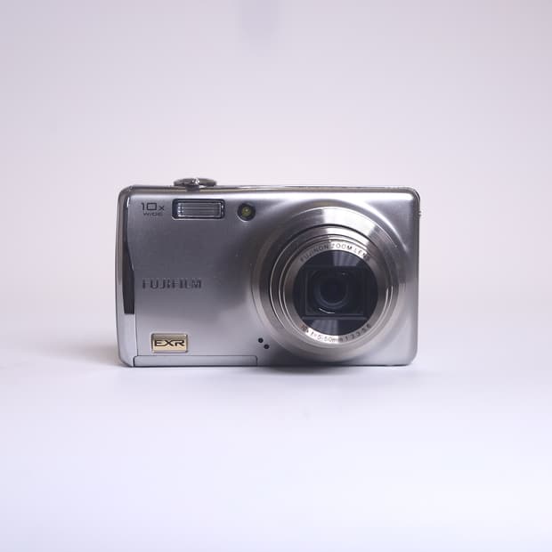 후지필름 파인픽스 F70 EXR 실버 (이체 거래 할인)