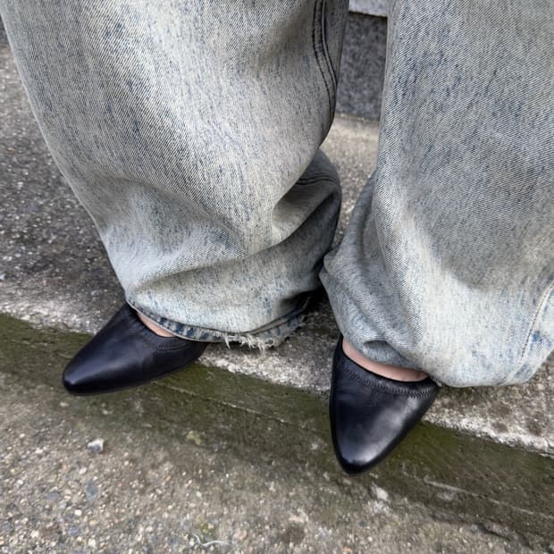 00s 블랙 프라다 스포츠 레더 힐