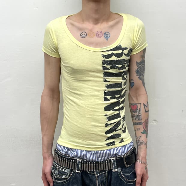 Black Big Lettering Yellow T-shirt