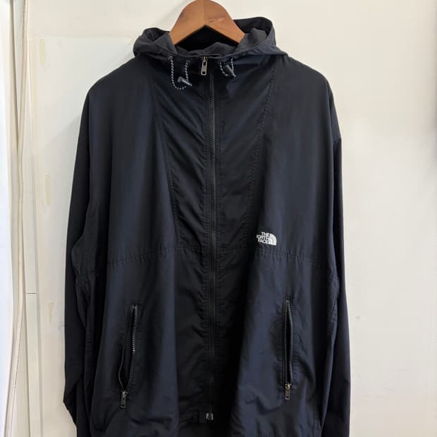 N8. 노스페이스 바람막이 자켓
